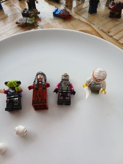 Lego Mini-figs