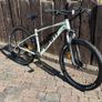 2021 Giant Talon 2 Medium frame 17 inch with 27.5 inch wheels Image 2