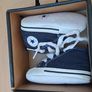 Children's converse shoes size 2 Image 3