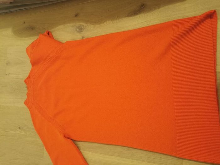 jaeger wool+cashmere sweater