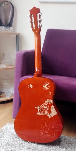 Guitar