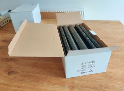 binding combs: 21 rings, 32mm, good for 260 sheets, 50 pieces