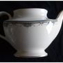 Royal Doulton Albany 2 1/4 Pint Teapot  H5121 (Classic Shape) Image 4