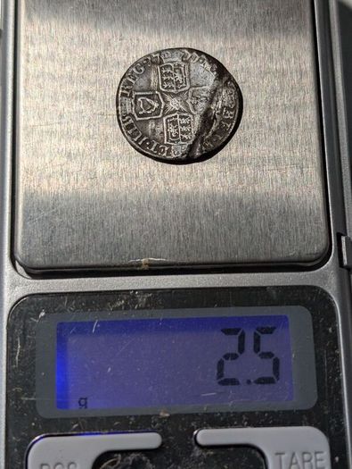 Silver Queen Anne Sixpence.