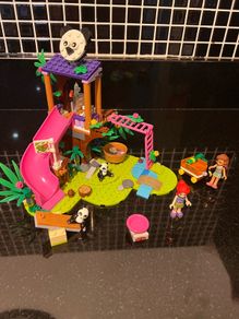 lego Friends (retired product)
