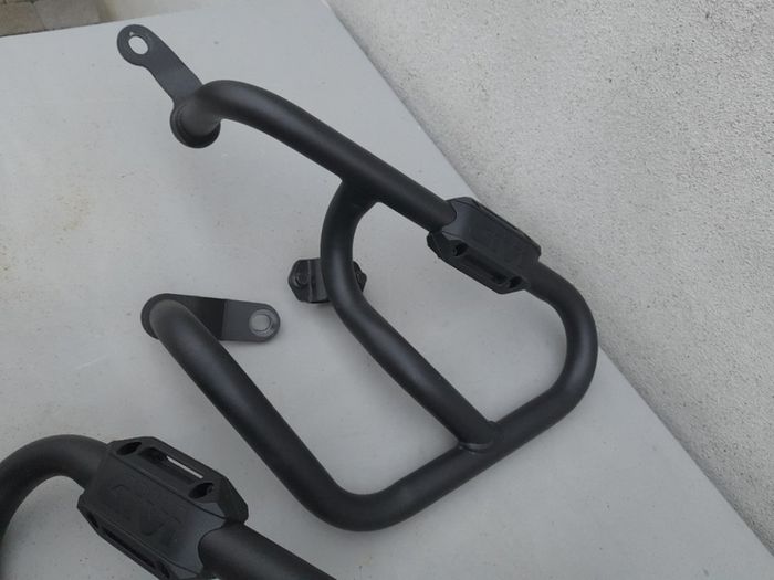Givi Engine Bars Nc750 Nc700