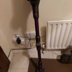 KOHE Cordless Vacuum Cleaner with LED Display, in excellent condition, comes with charger