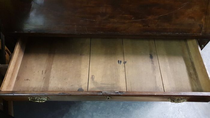 Georgian Bureau
