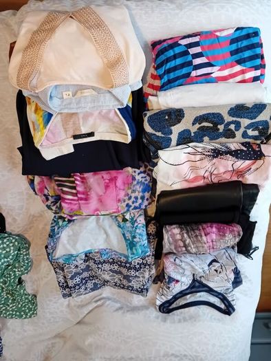 ladies clothes