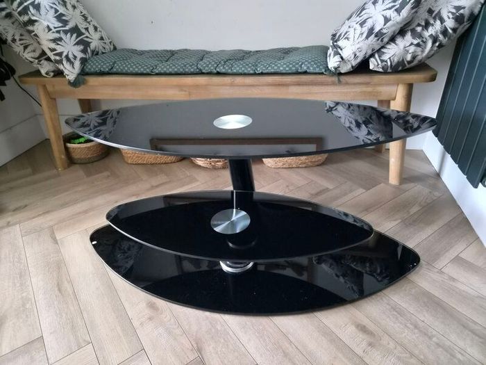 corner tv stand