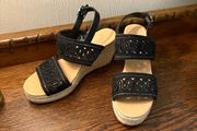 Black wedges - new