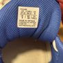 Asics tennis shoes Image 3