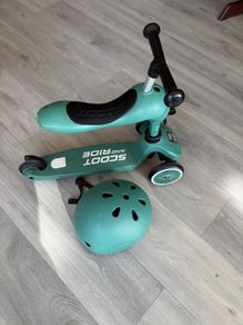 Scoot and Ride Highwaykick 1, 2 in 1 seat scooter, with helmet
