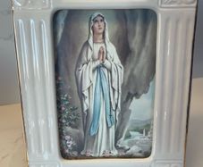Belleek Photo Frame