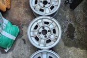 Bmw alloys . 2002 E10