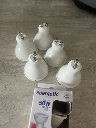 LED GU10 bulbs x 6