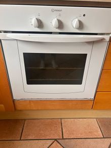 Electric Oven