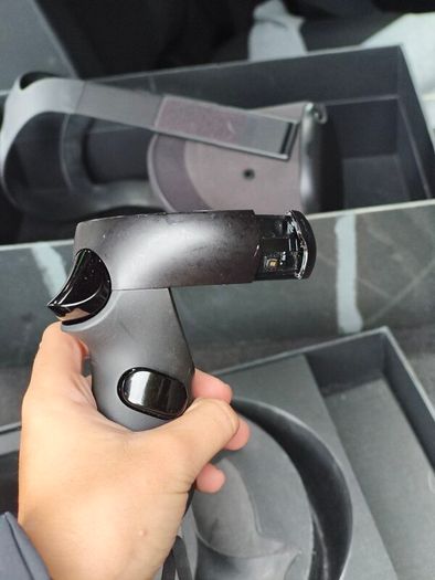 Oculus Quest VR Gaming Headset