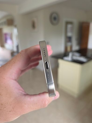 iPhone 16 Pro 256gb