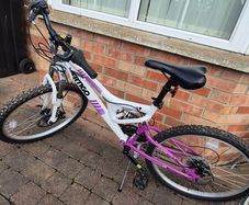 Kids youngster mtb mountain bike 24 inch whes