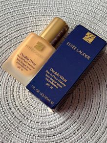 Estee Lauder Double Wear Stay-in-Place Foundation  4W1 SPF 10 Honey Bronze 30ml With Box