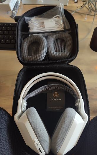 Forgeon Captain RGB Wireless Gaming Headset White