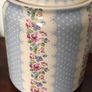 The Pottery Yard Handmade Airtight Biscuit Jar Image 2
