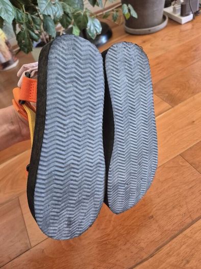 H&M sandals 4 UK