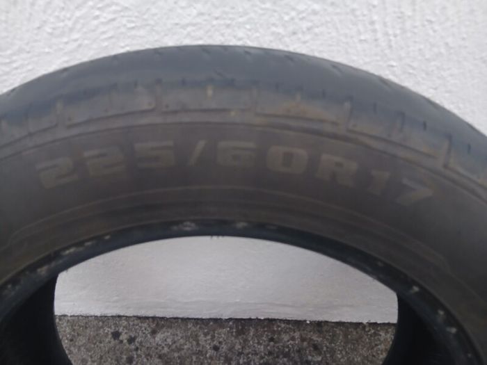 225 60 R17 Tyres