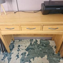 Dressing table or desk