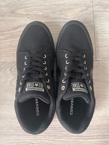 Junior Converse trainers