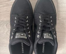 Junior Converse trainers