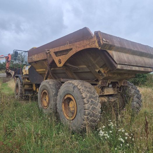 Dump Truck Bell B25