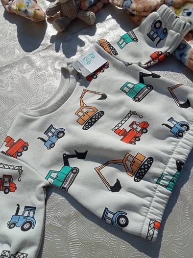 Baby clothes