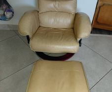 Lady Reclinging Chair & Foot stool