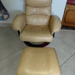 Lady Reclinging Chair & Foot stool