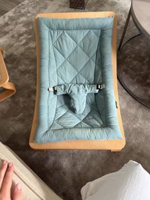Charlie Crane LEVO Baby Bouncer Blue and Beech