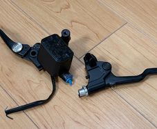 Ducati monster 821 oem levers