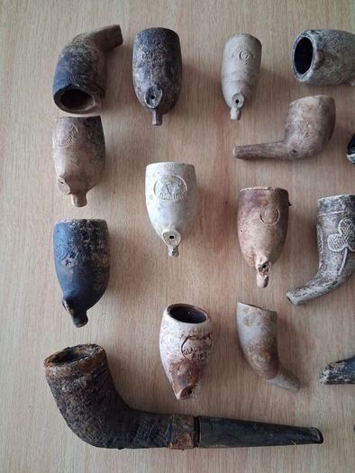 Vintage pipe bowls