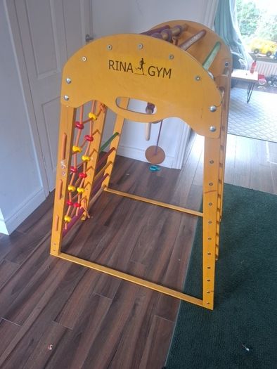 indoor climbing frame