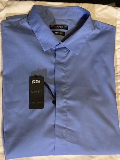 Men's shirt. Size L, EUR 104-109cm. Long sleeved. New