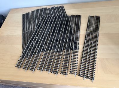 Hornby Straight Track R601 x 20