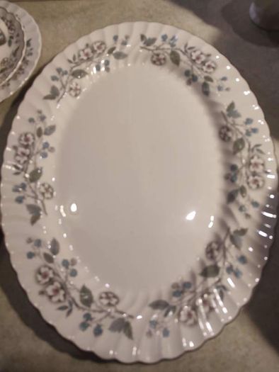 16 pieces set Rare find Johnson Brothers Ironstone  Snow White Pattern 1H1, Vintage Set Of 4 cups and saucers with side plates ,milk jug ,sugar bowl and large oval platter plate Swirl Edge, Platinum Trim