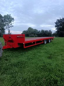 35ft bale/flat trailer