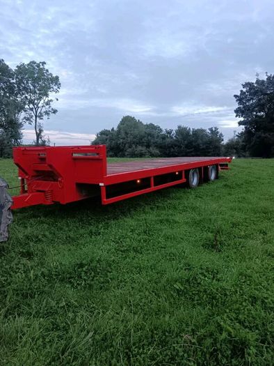 35ft bale/flat trailer