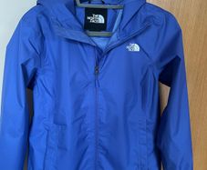 North face light rain/ wind jacket . Size M/12