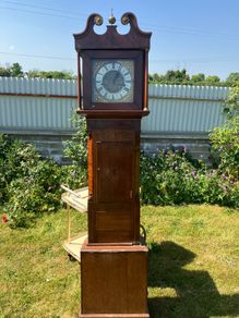 longcase clock