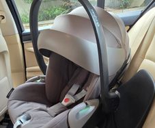 Cybex Cloud T Car Seat And ISOFIX Base