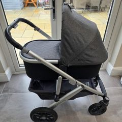 UPPAbaby V1 Travel System