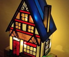 Vintage stained glass Tiffany style lamp.
